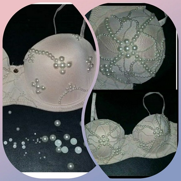 Custom Bra - Picture 1 of 1